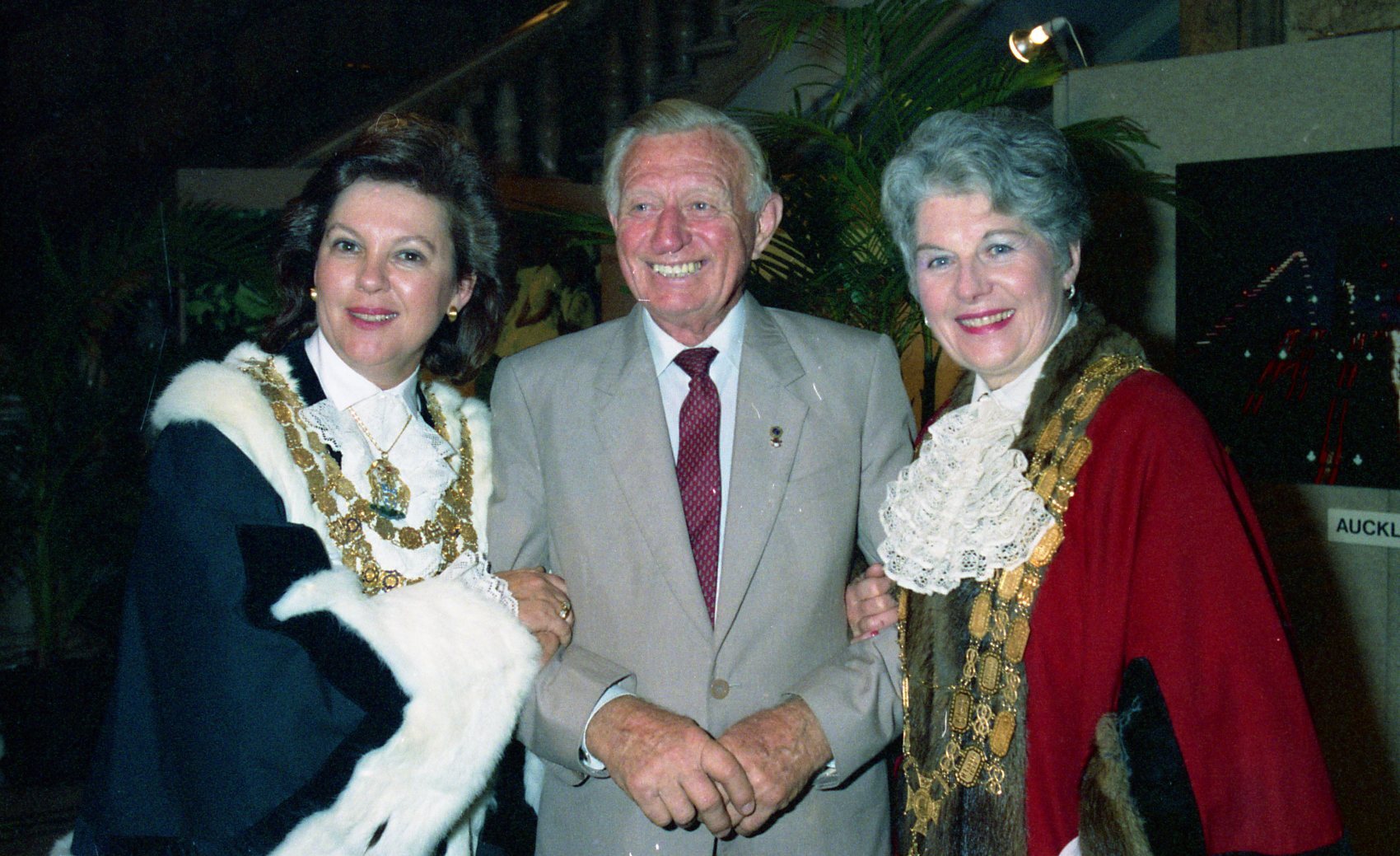 Signing Of The Sister City Agreement Between Brisbane and Auckland - New Zealand - 1988