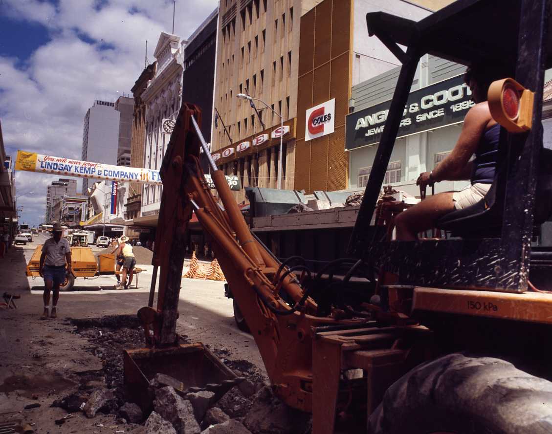 Queen Street Mall Construction Progress - 1981