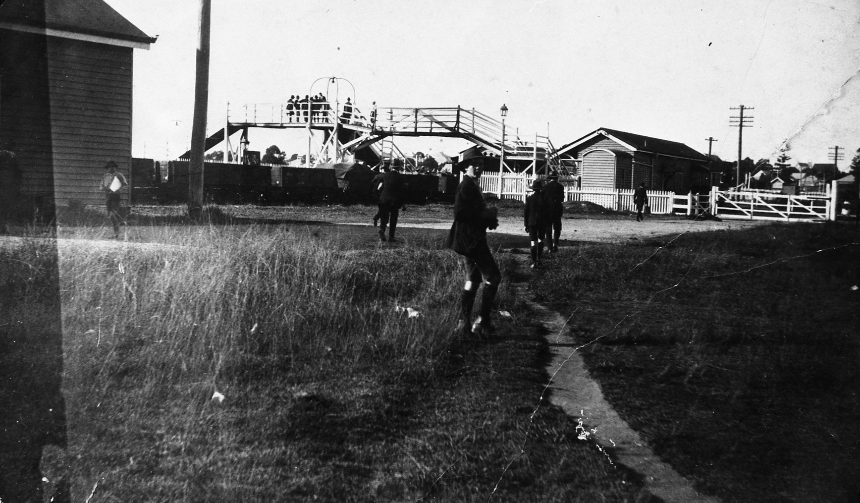 Nundah Railway Station - Nundah - c1930