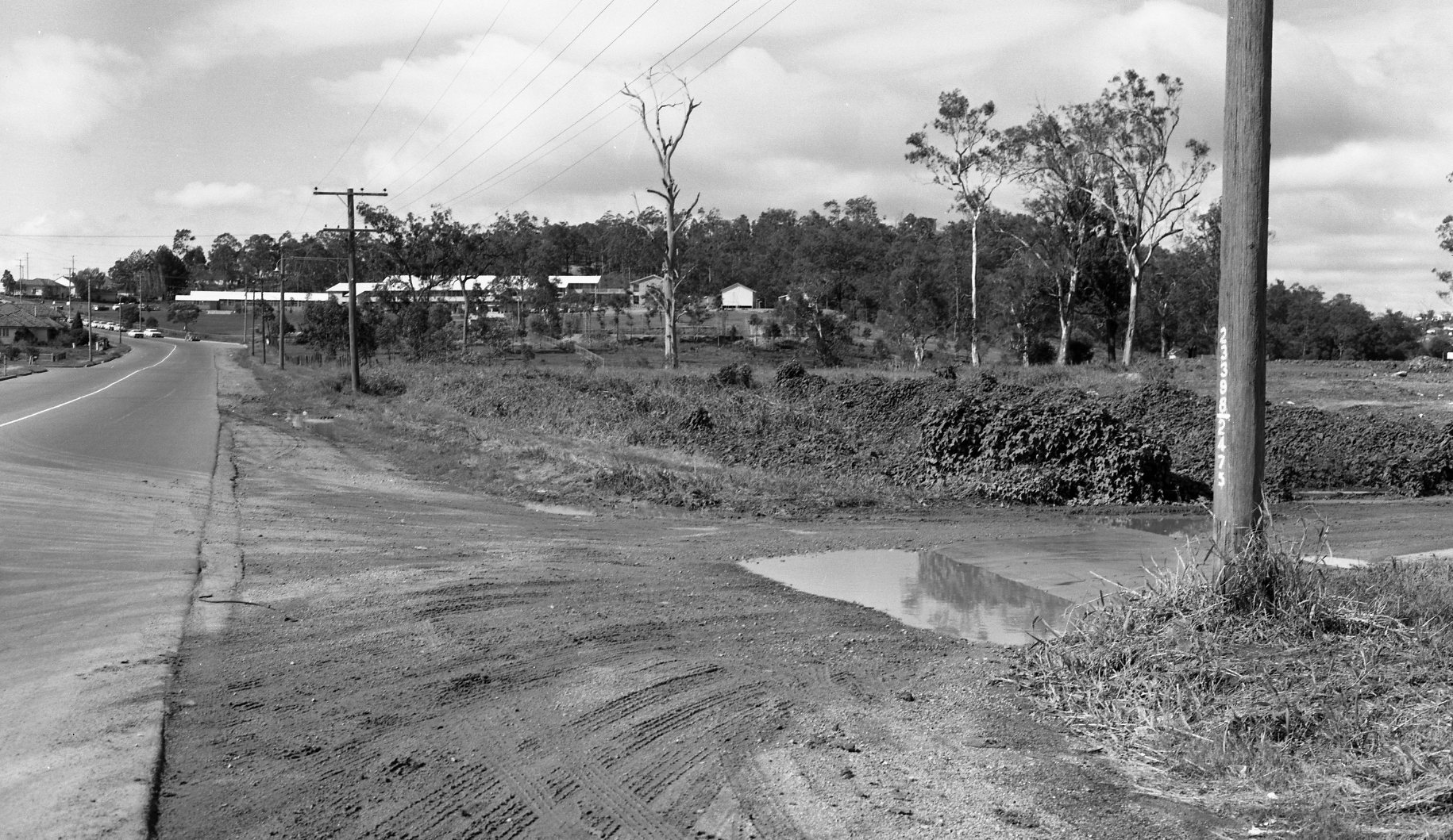 Stafford Road towards Everton Park State High School - Everton Park - 1969