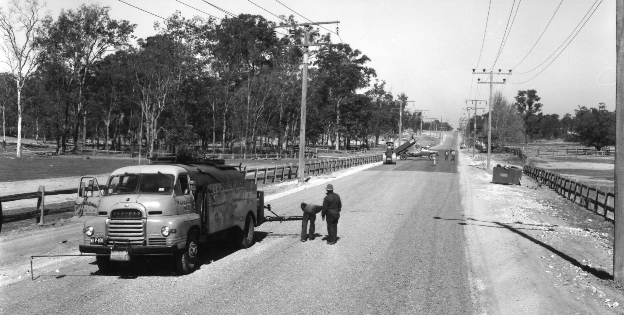 Queensport Road Resurficing- Murarrie - 1965