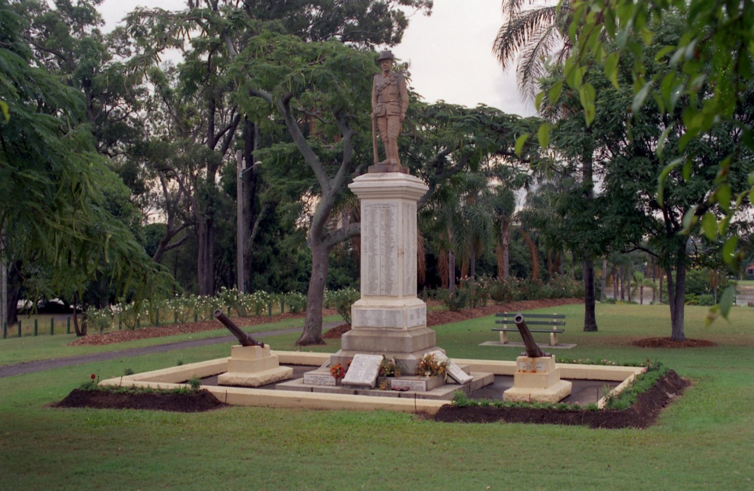 War Memorial in Mowbray Park - East Brisbane - 1995