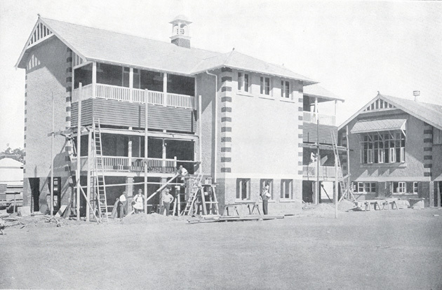 Wooloowin State School Under Construction - 1925