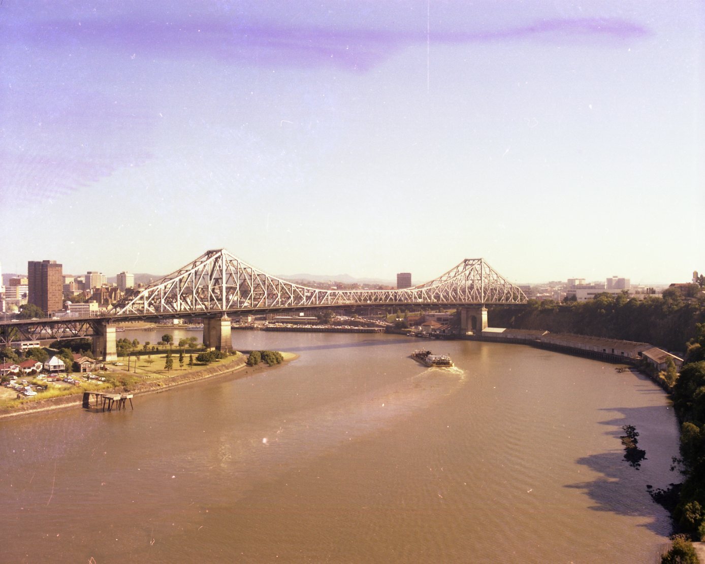 Story Bridge from Wilson Lookout - 1982