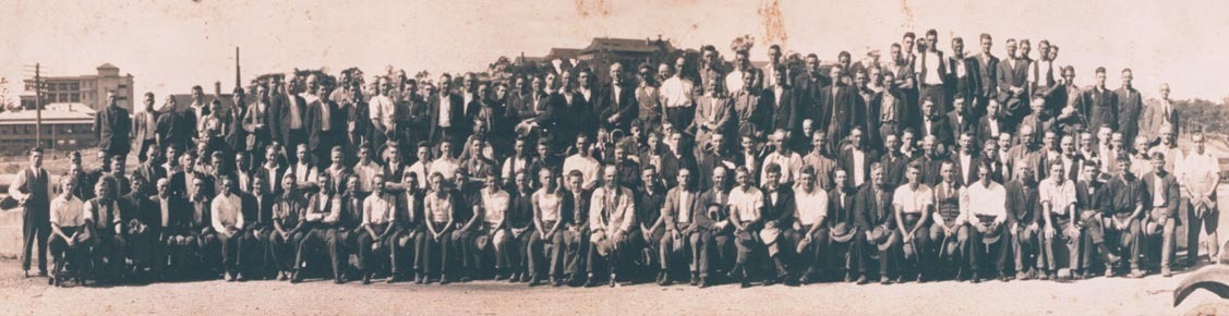 Story Bridge Construction Workers  - 1939
