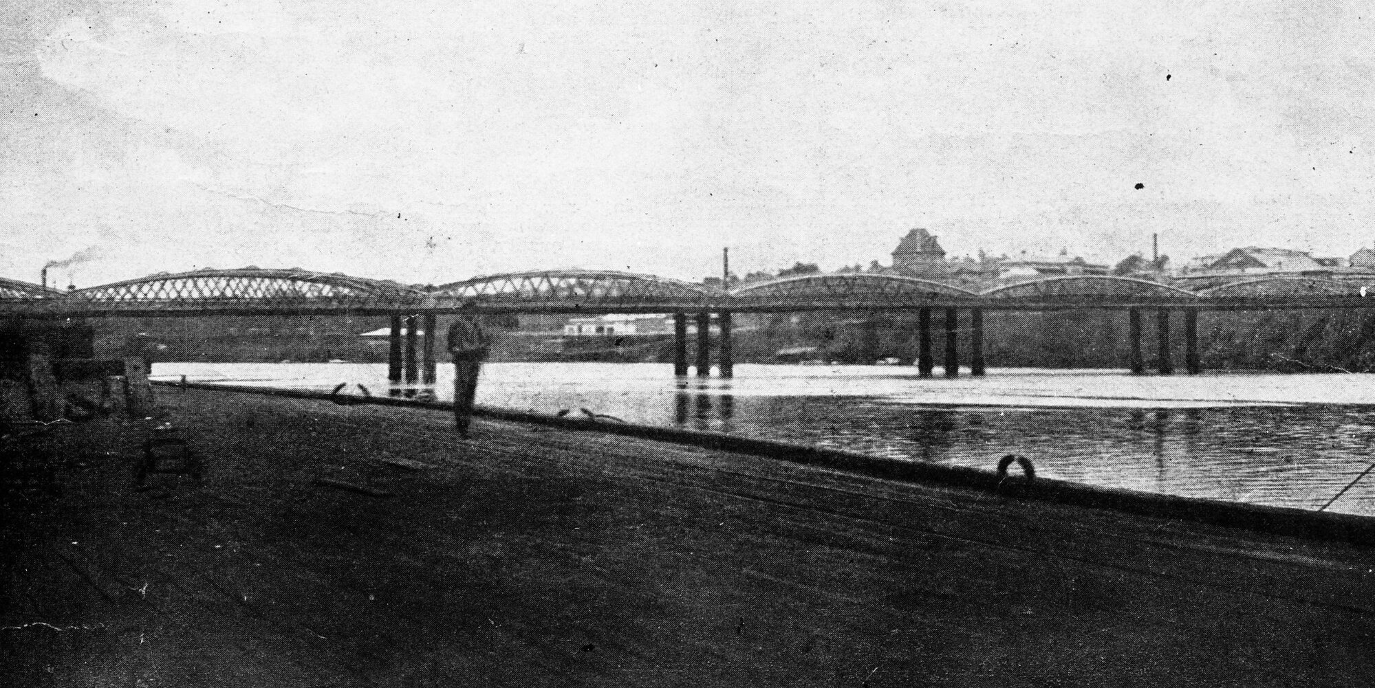 Victoria Bridge from South Brisbane Wharf - 1914