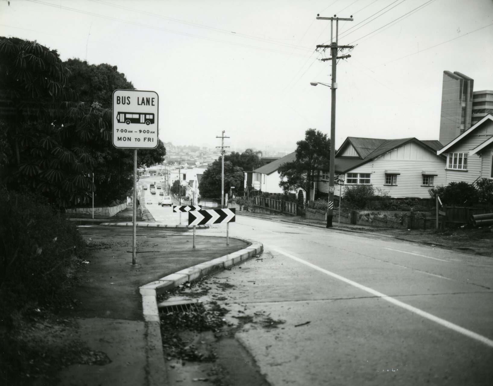 Bus Lane cnr of Little St Frodsham St, Albion c1979