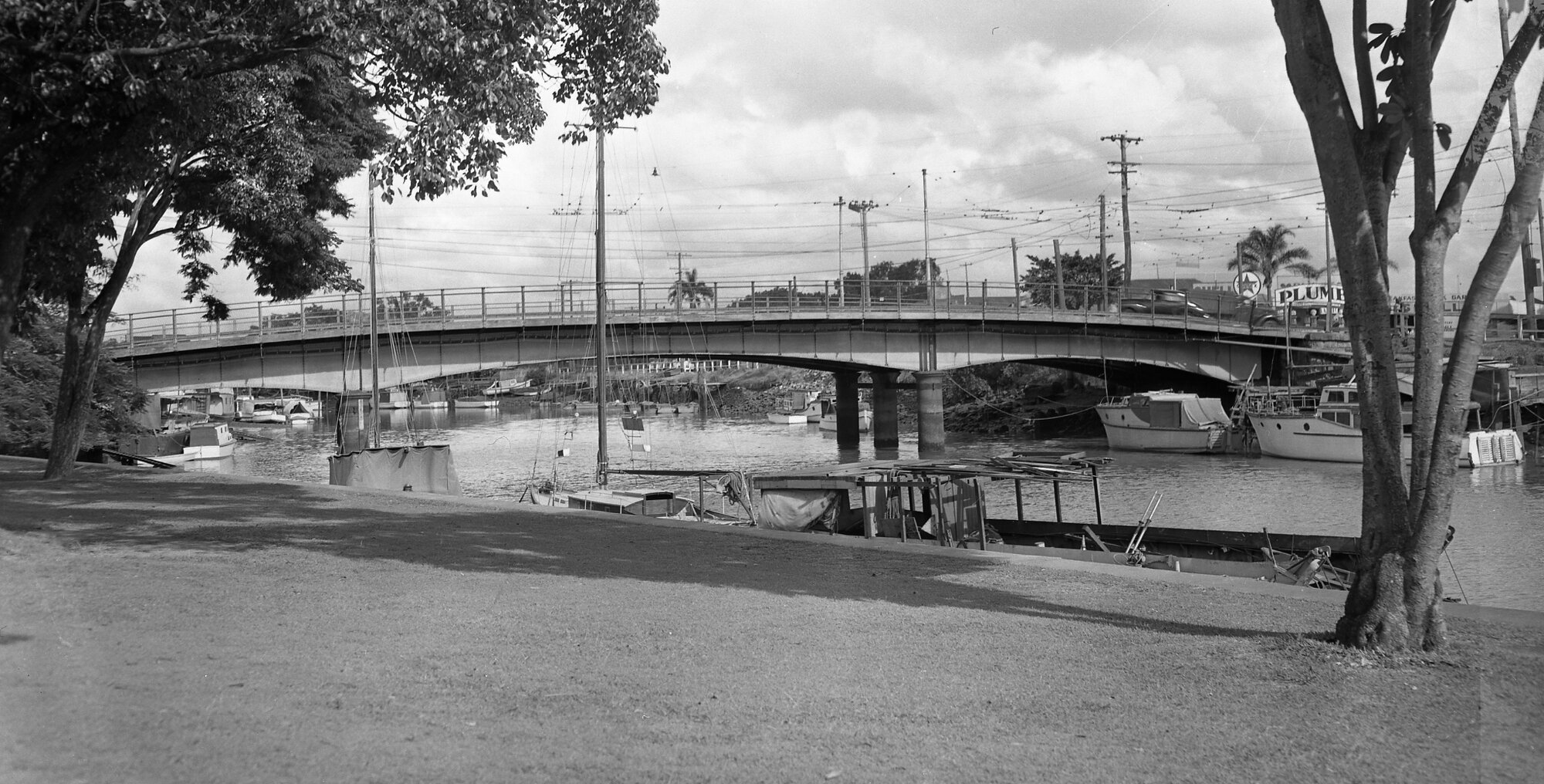 Newstead Bridge - Breakfast Creek - 1951