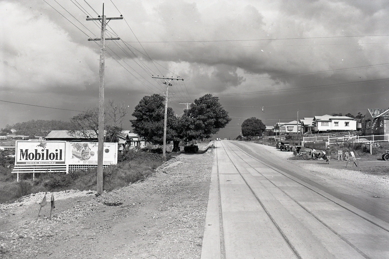 Logan Road - Tram Line Construction and Road Widening - South from Sterculia Avenue - Holland Park West - 1950
