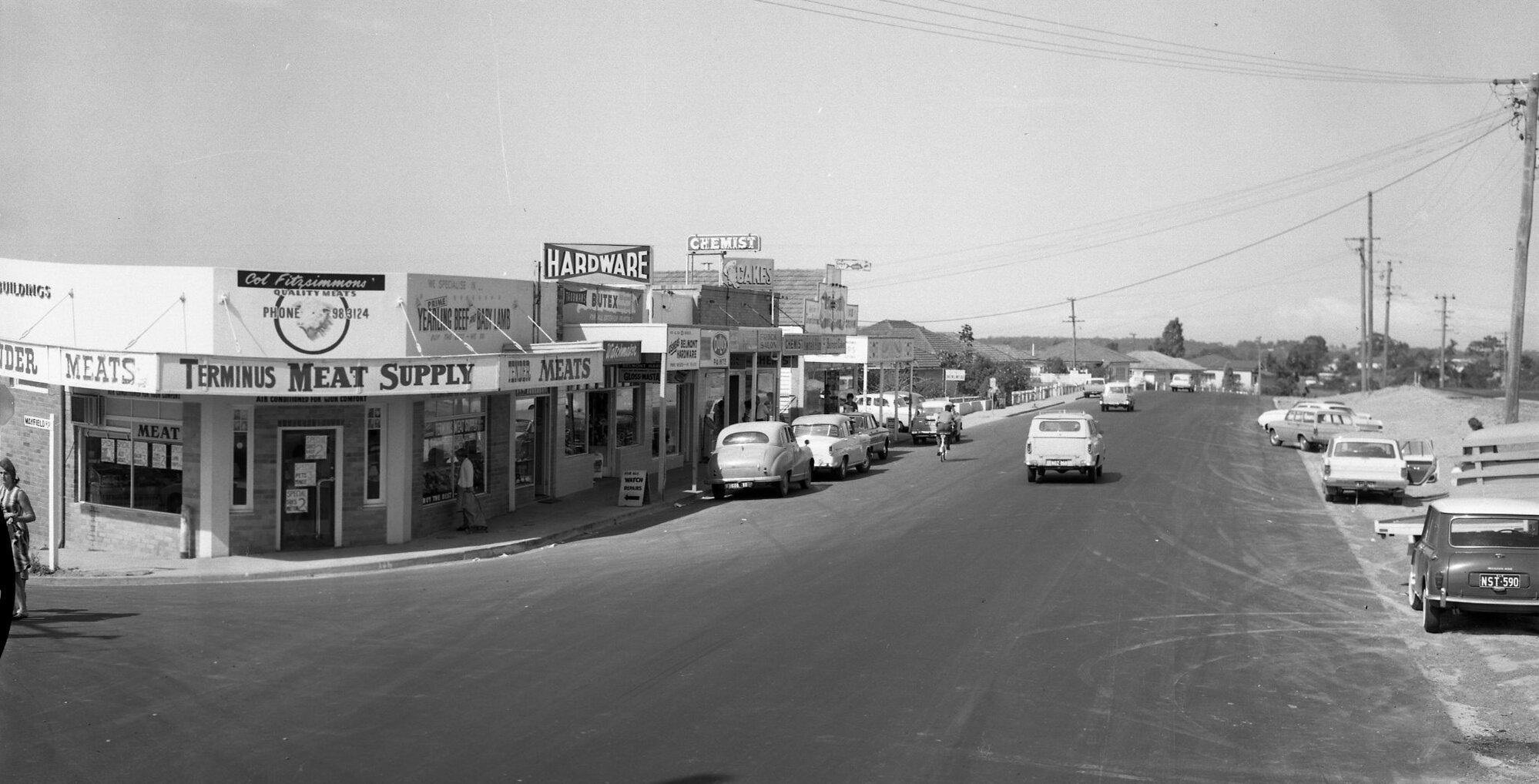 Old Cleveland Road looking outbound from Mayfield Road - Carina - 1966