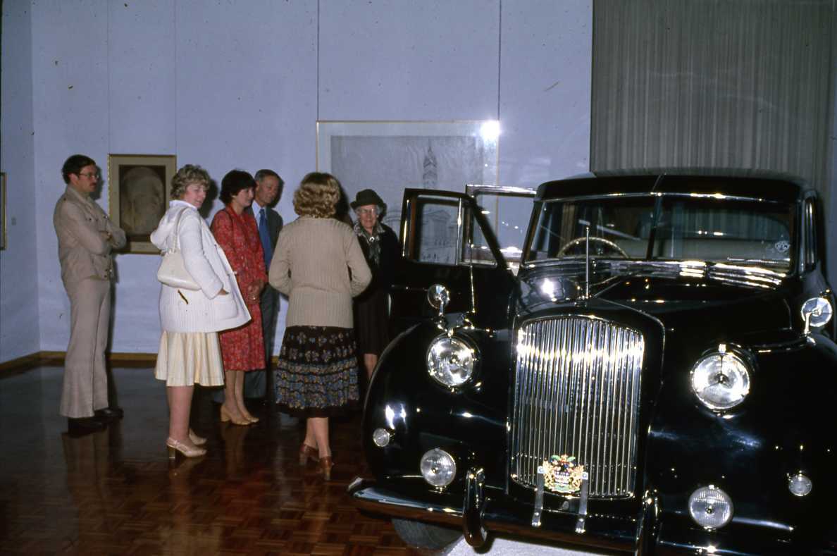 Lord Mayoral Car - City Hall Art Gallery - 1982