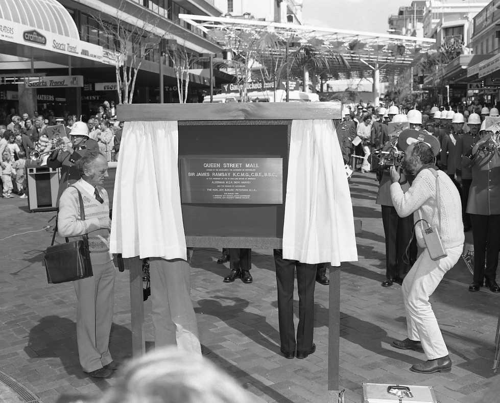Queen Street Mall Opening - 1982