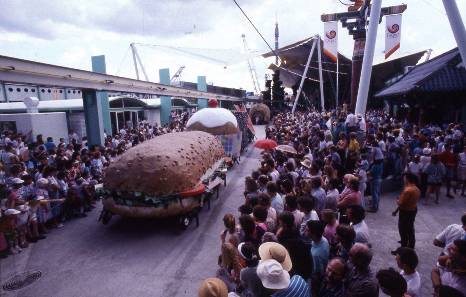 World Expo 88 - Lunchtime Parade - South Bank - 1988