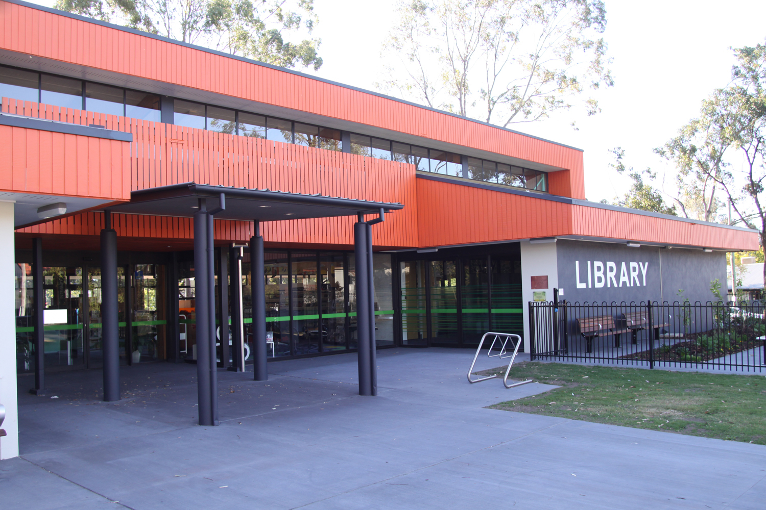 Mitchelton Library - Exterior - 2013