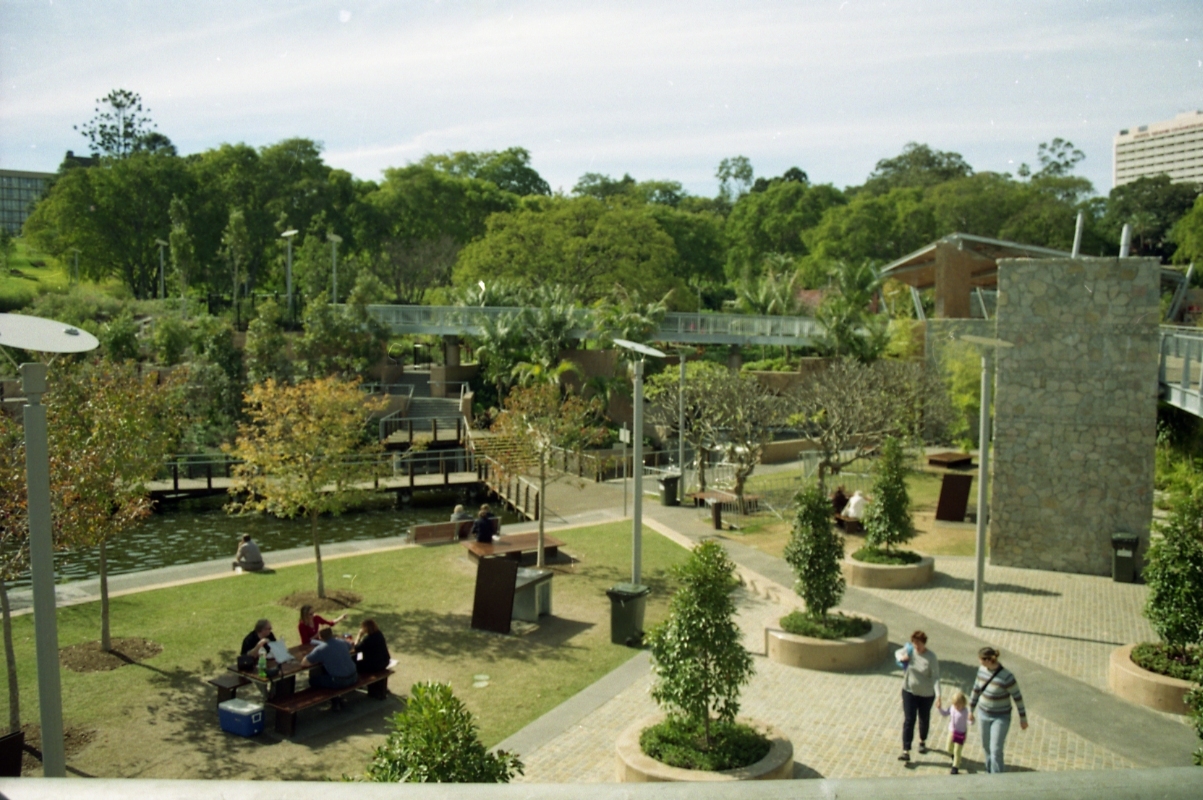 Roma Street Parklands - 2001