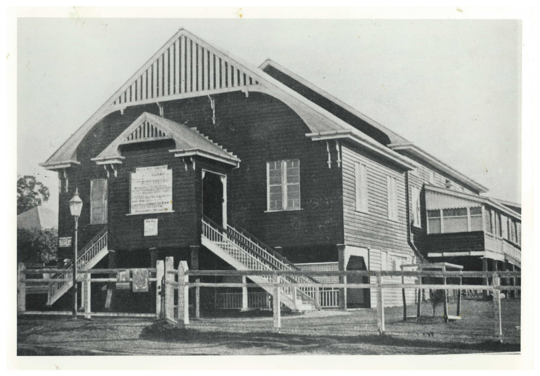Wynnum School of Arts building - c.1920