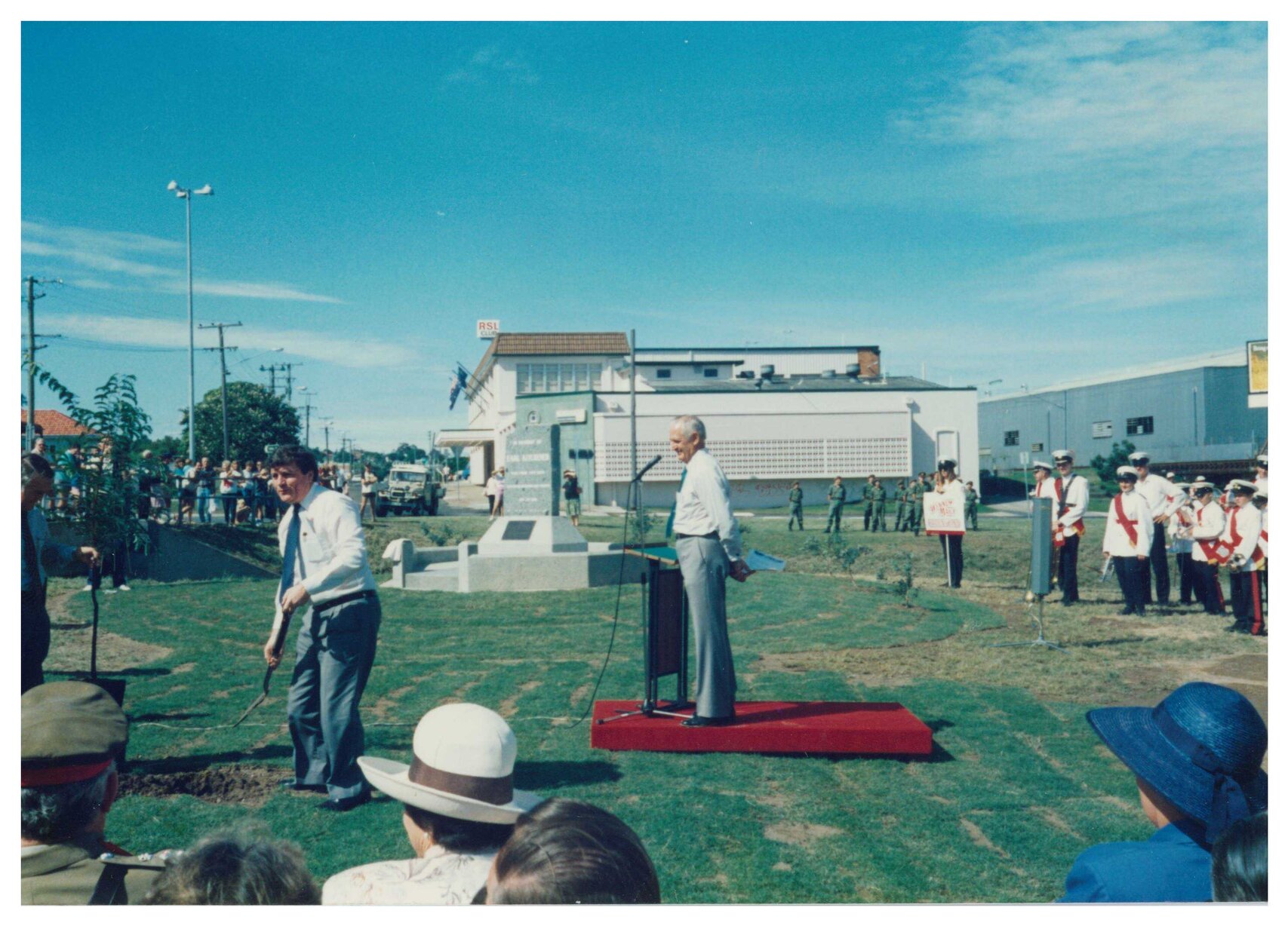 Kitchener Memorial rededication ceremony,Wynnum -1992
