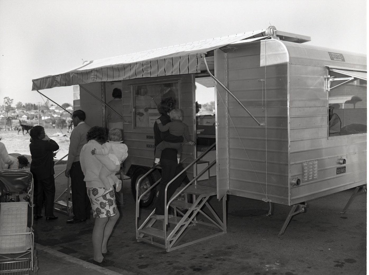 Mobile Immunisation Clinic - Inala Civic Centre - 1972