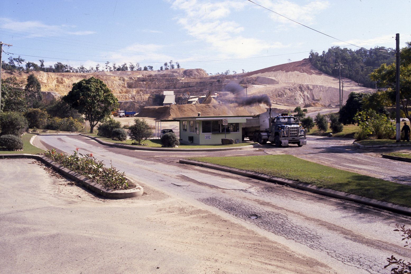 Pine Mountain Quarry - Carina Heights c.1986