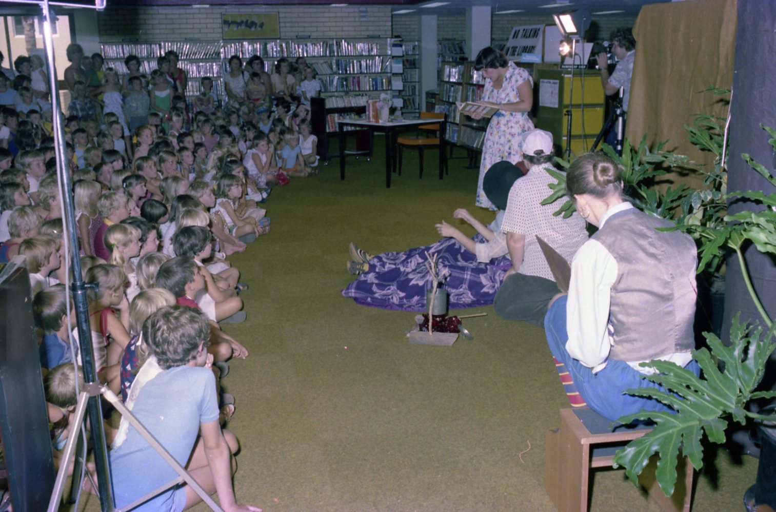 Wynnum Library - Library staff performing the pantomime of Margaret Mahy's "The Librarian and the Robbers".