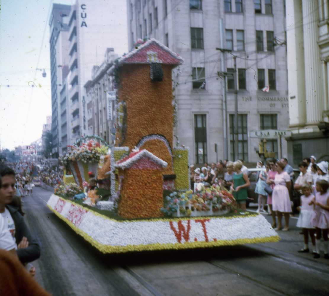 Warana Parade - Queen Street - 1968