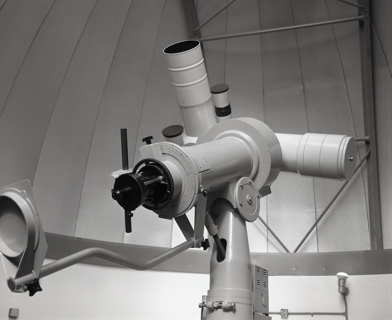 Sir Thomas Brisbane Planetarium Telescope - 1978