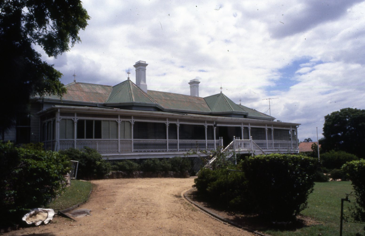 Ralahyne House - 40 Enderley Road - Clayfield.
