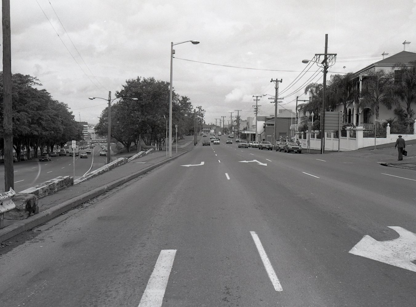 Hardgrave Park Stone Wall - Petrie Terrace and Countess Street - 1985