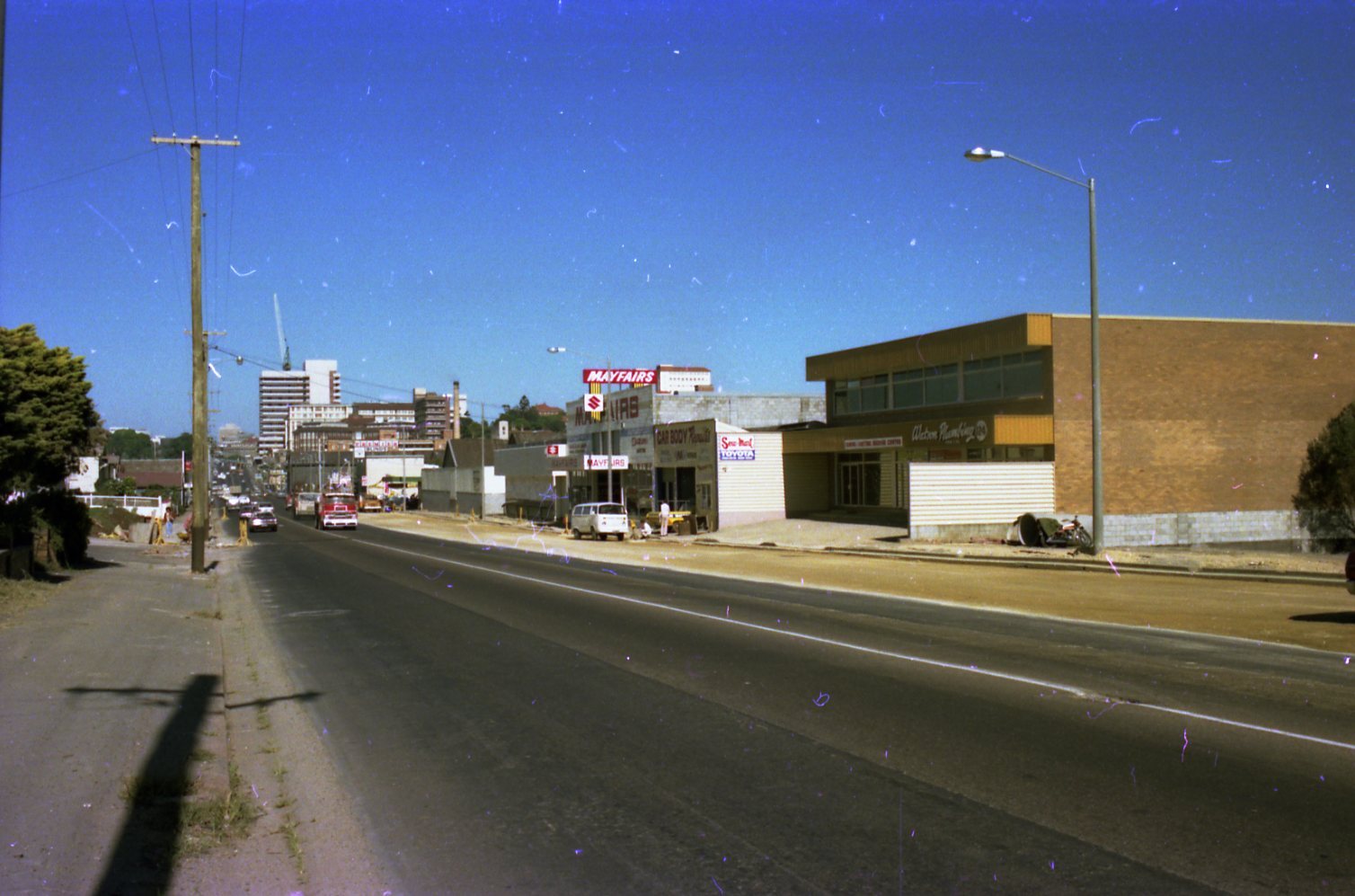 Lutwyche Road Widening - Windsor - 1976