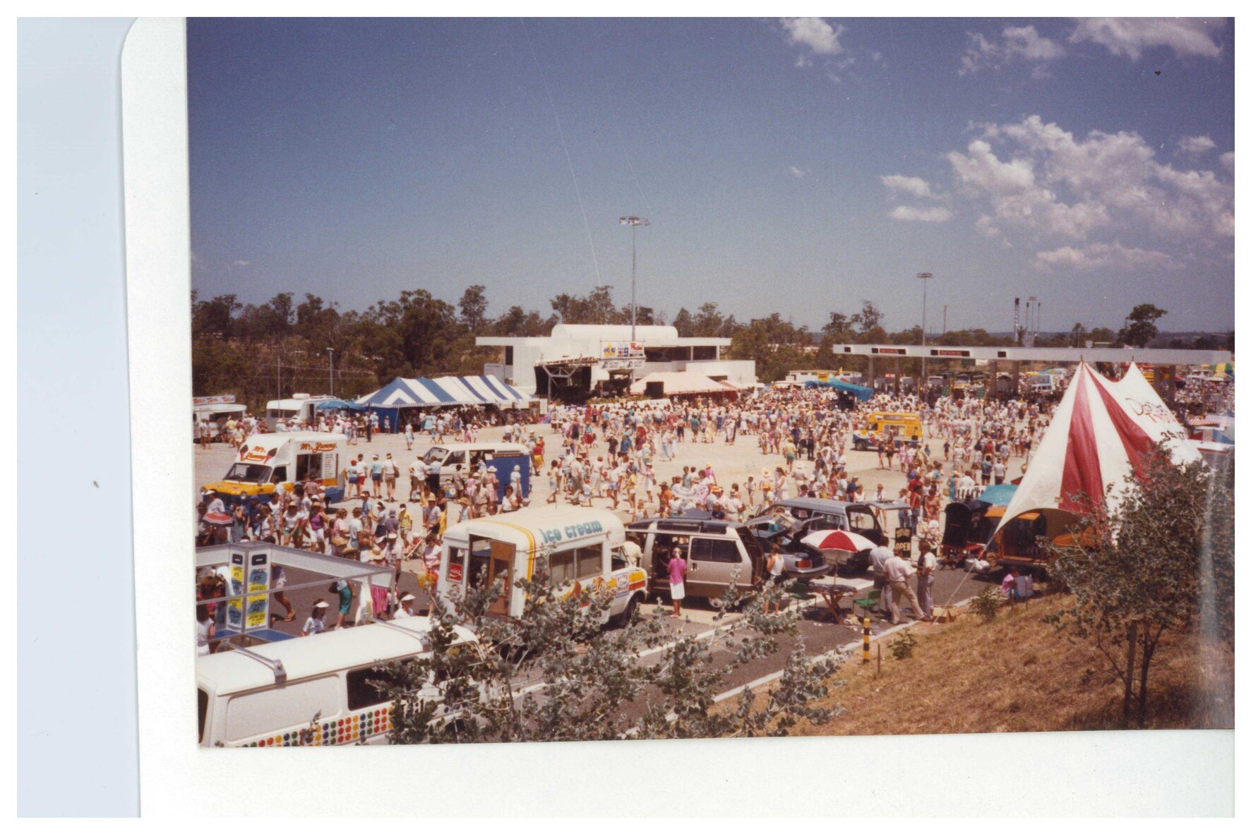 Opening day of the Sir Leo Hielscher Bridges/Gateway Bridge - 1986