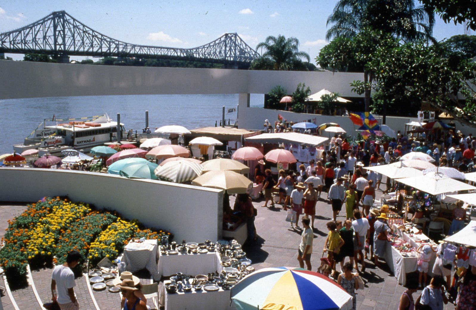 Riverside Centre Markets - 123 Eagle Street. 1989