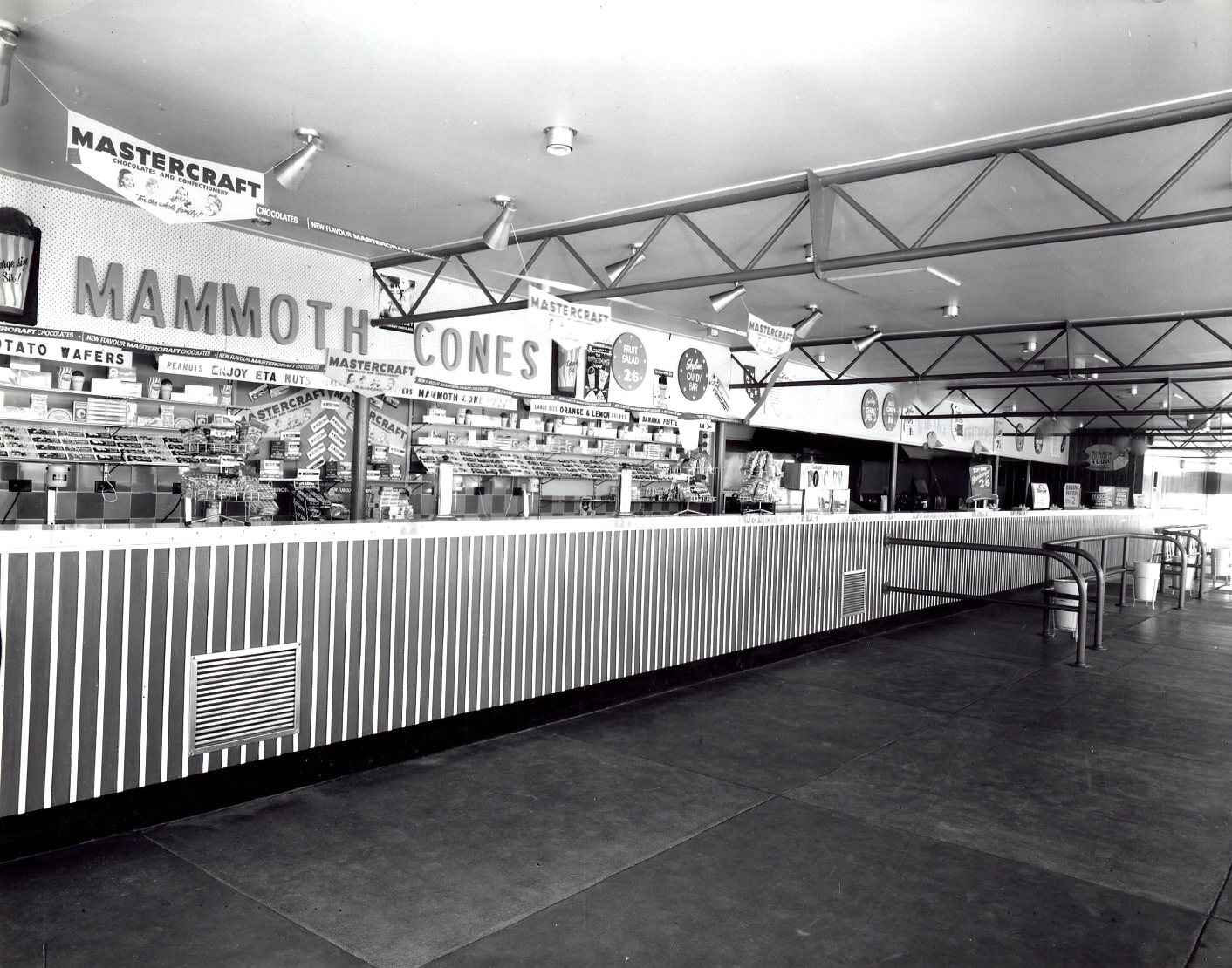 Coopers Plains Drive-In - Cafeteria - 1962