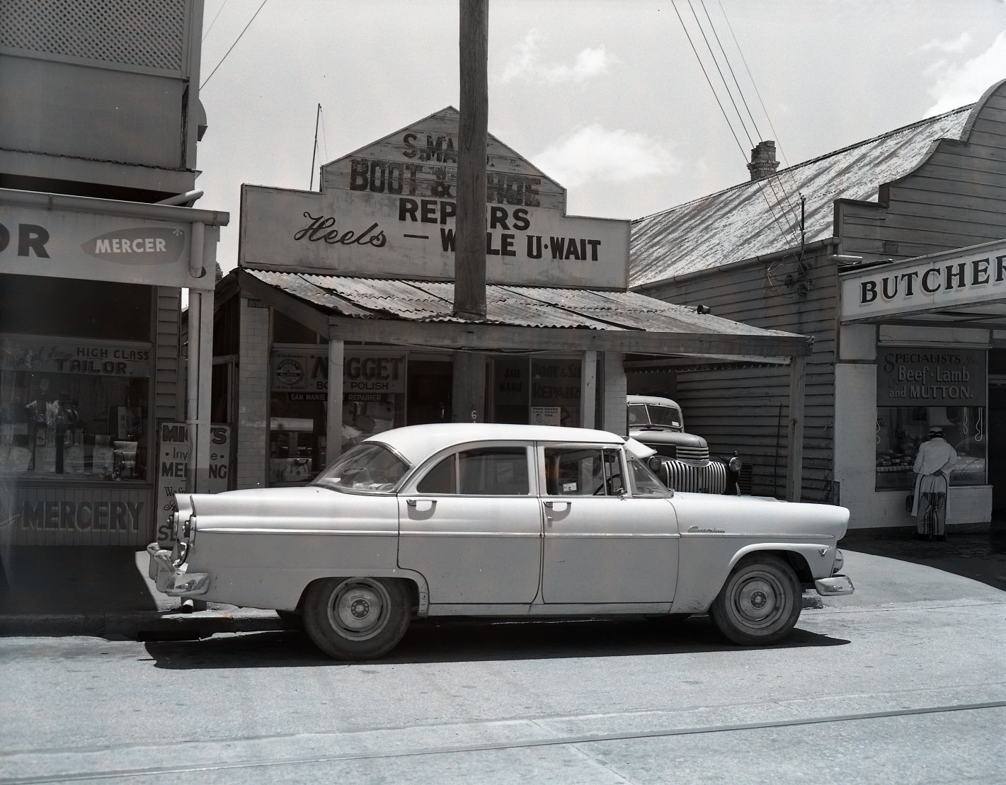 Shops - Boundary Street - West End.