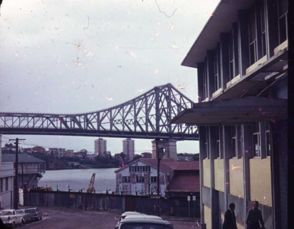View of Story Bridge from Macrossan Street - City