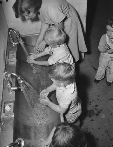 Children Washing Hands - Kindercraft Civic Nursery - City Hall 1950