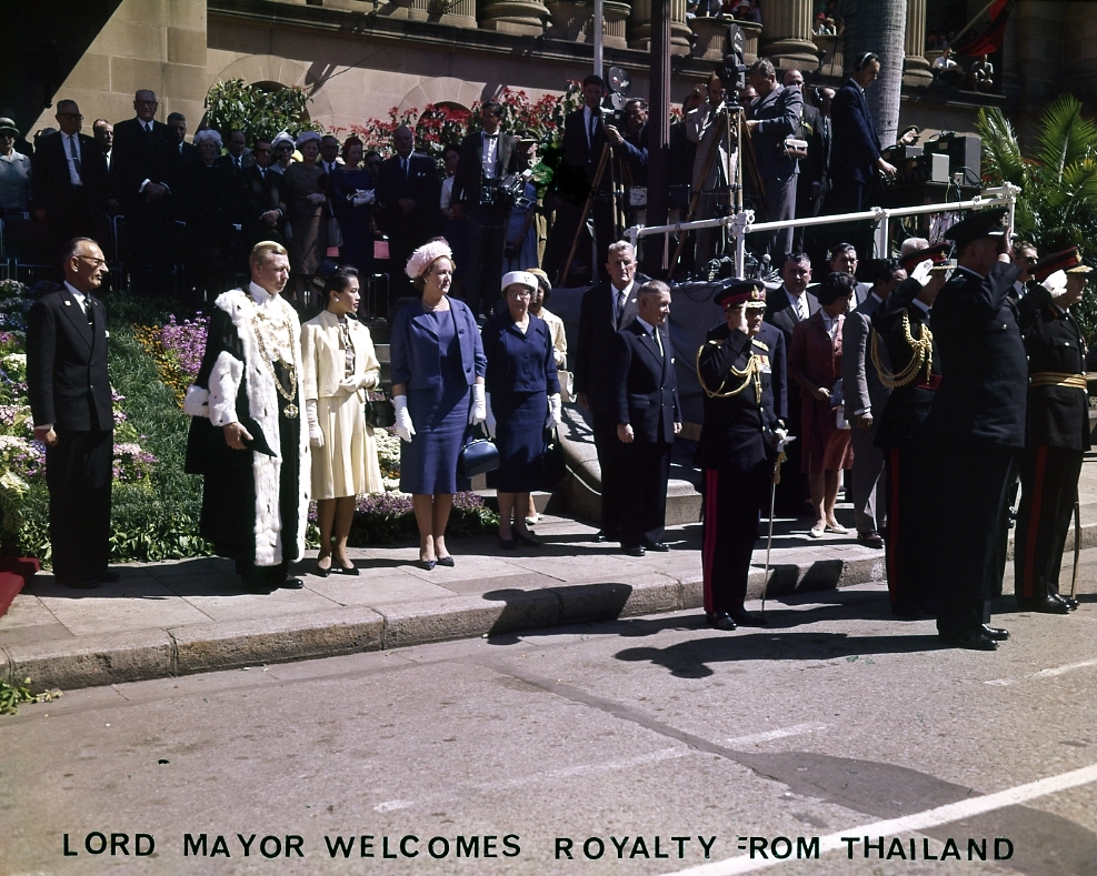 Lord Mayor Clem Jones Welcomes the King and Queen of Thailand - 1962