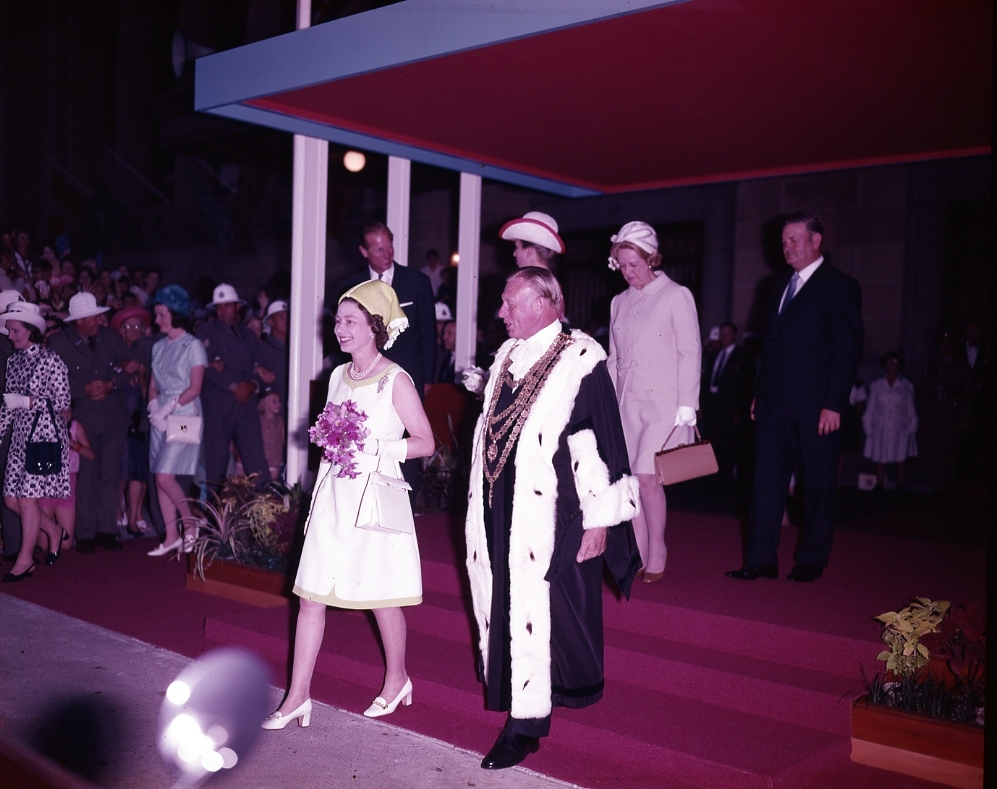 Queen Elizabeth II and Lord Mayor Clem Jones on steps of City Hall - 1970