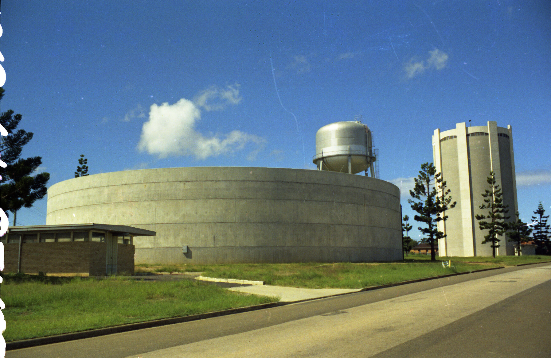 Roles Hill Reservoirs, Manly West - 1974