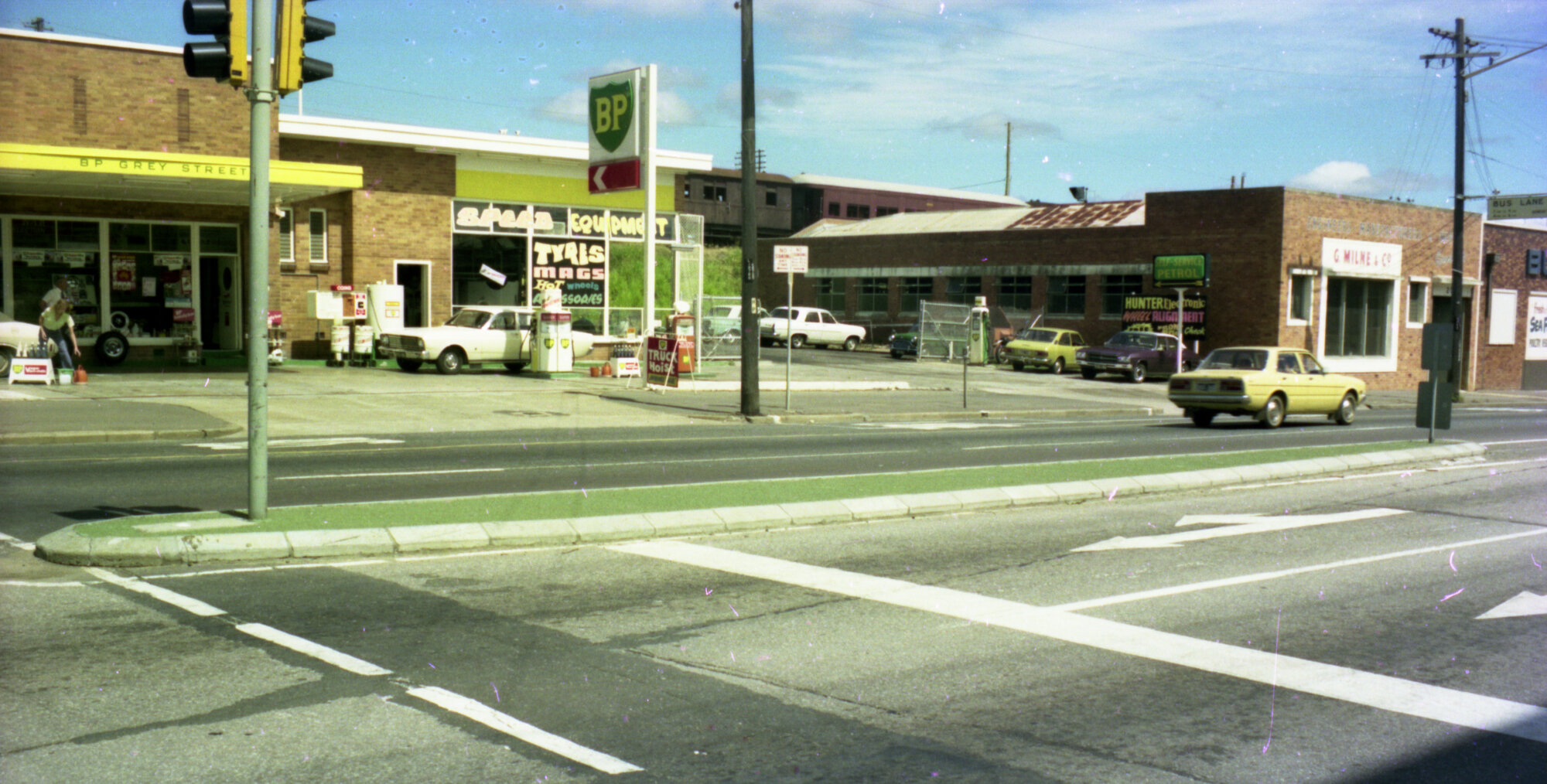 Corner of Grey and Ernest Street, South Brisbane  - 1975