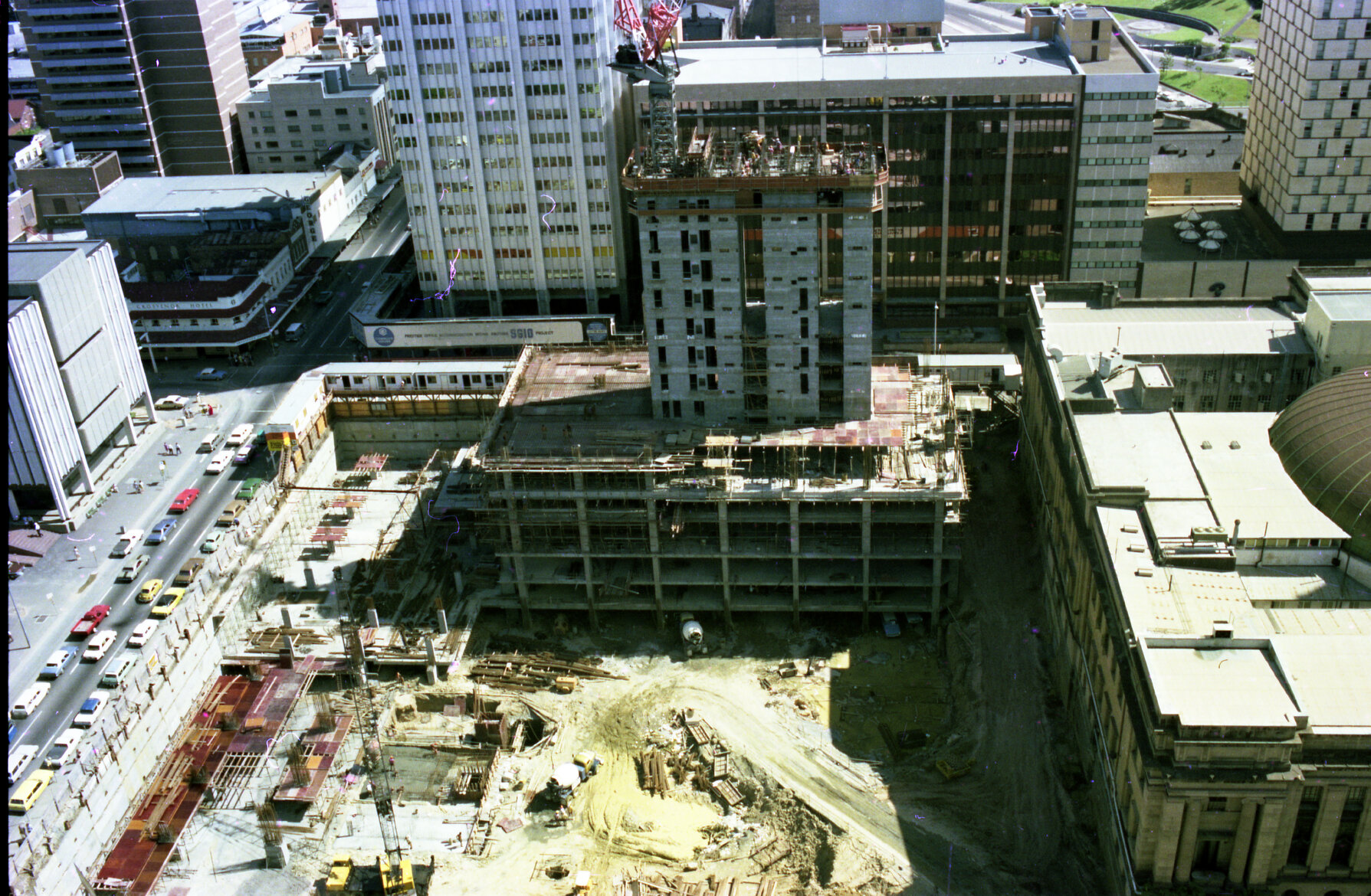 Brisbane Administration Centre under construction, Brisbane City - 1975
