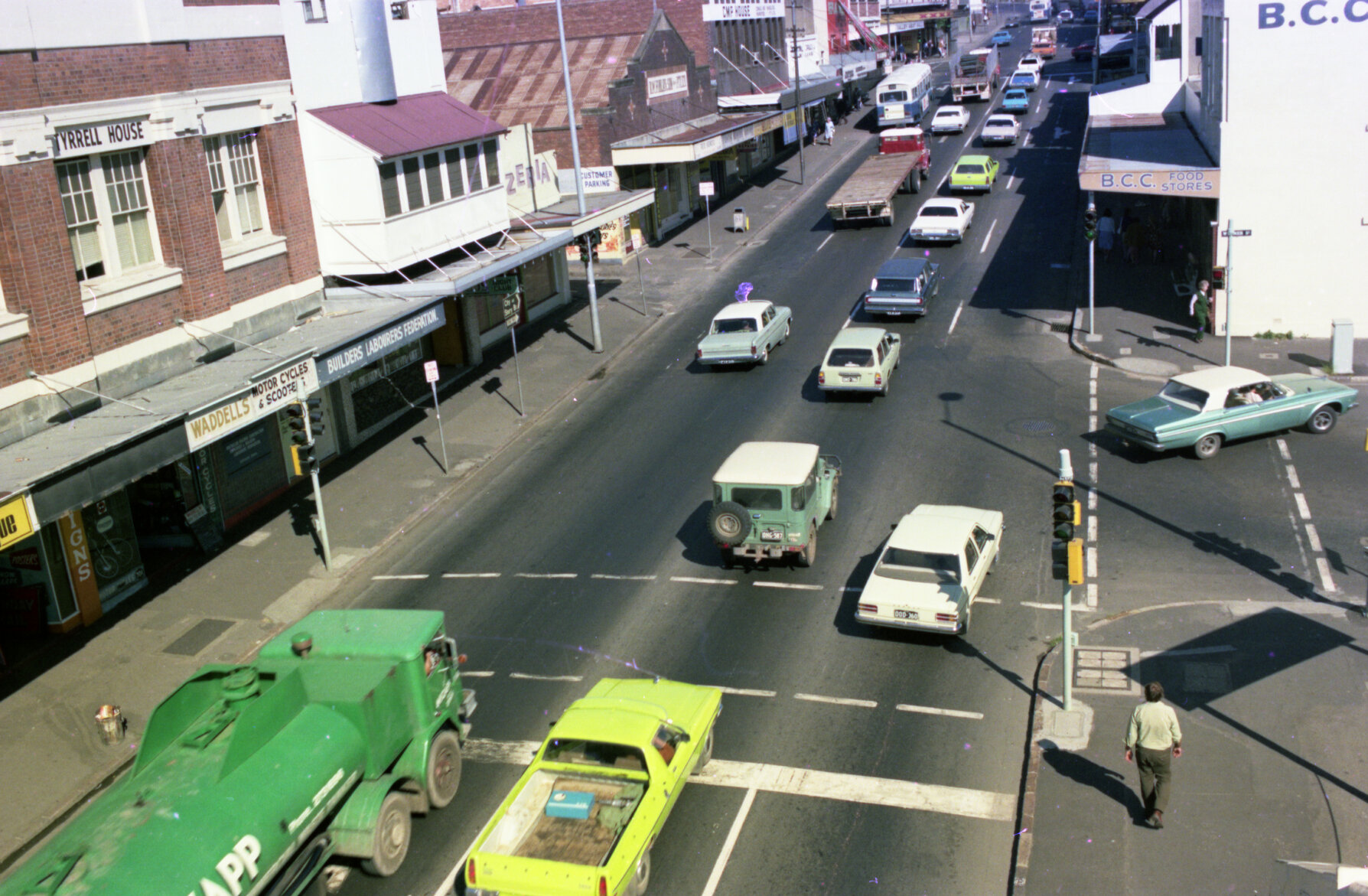 New traffic lights - corner Ann and Warner Streets - Fortitude Valley - 1976