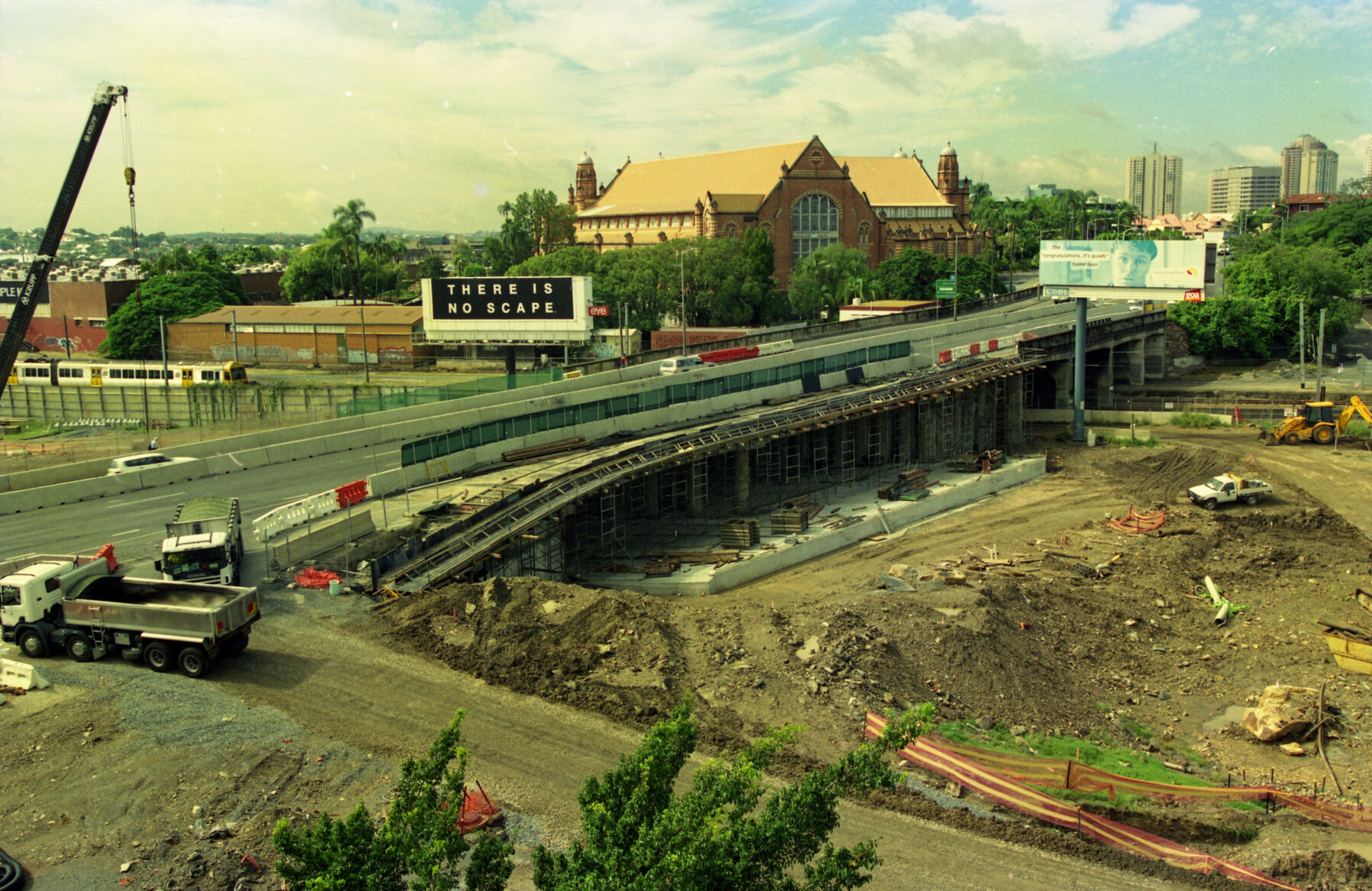 Inner City Bypass Construction Under Bowen Bridge Road - Bowen Hills - 2001