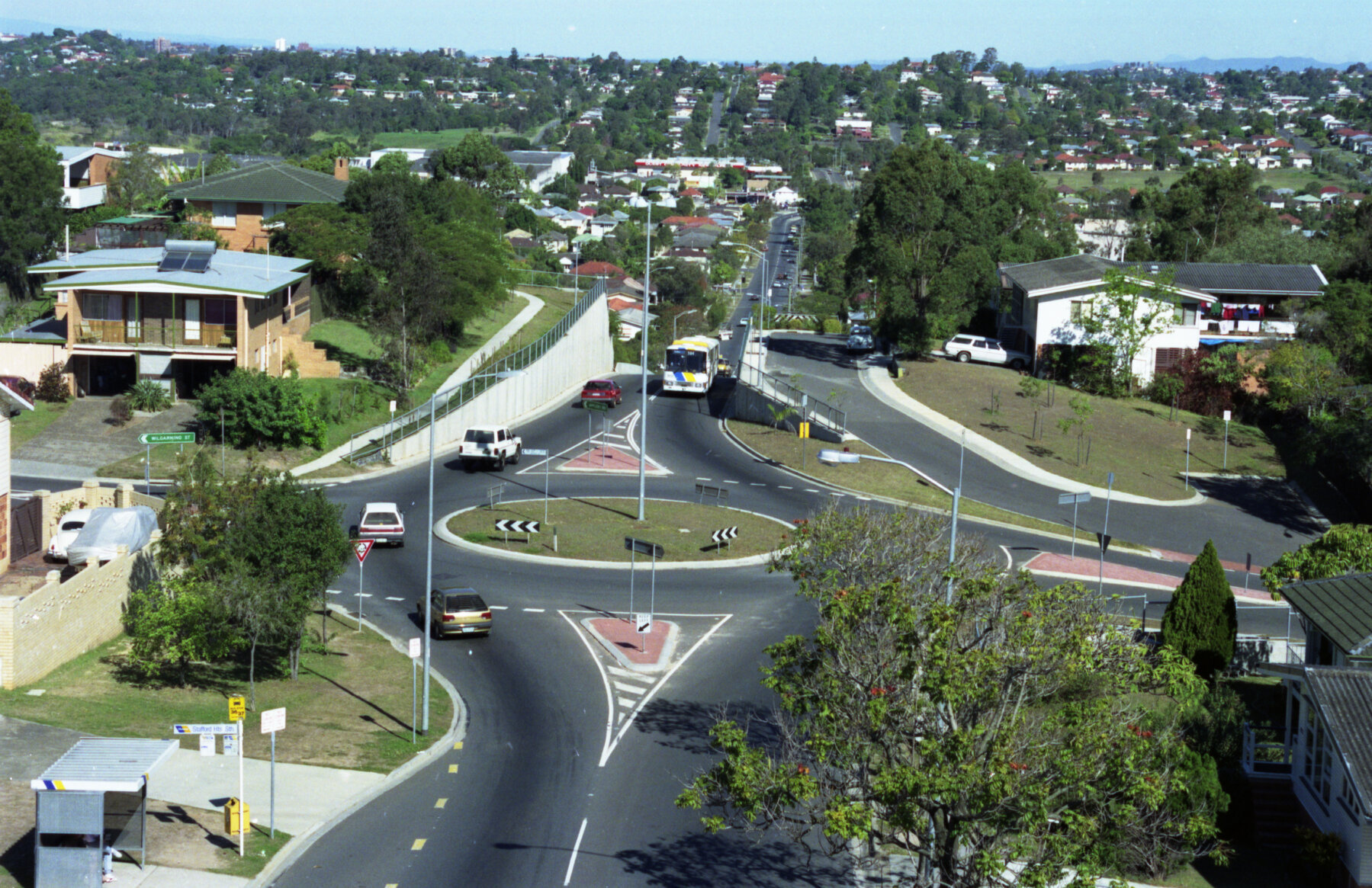 Roundabout at intersection of Appleby Road, Jarvis and Wilgarning Street, Stafford Heights - 1991