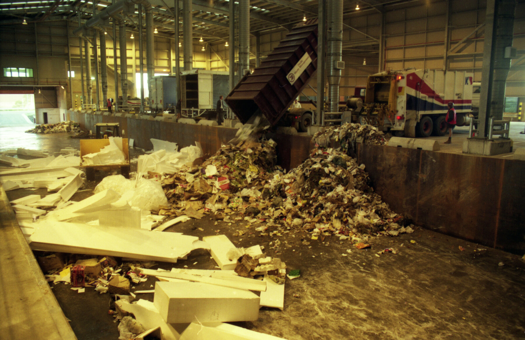 First day of operation at Willawong Waste Transfer Station - 1993