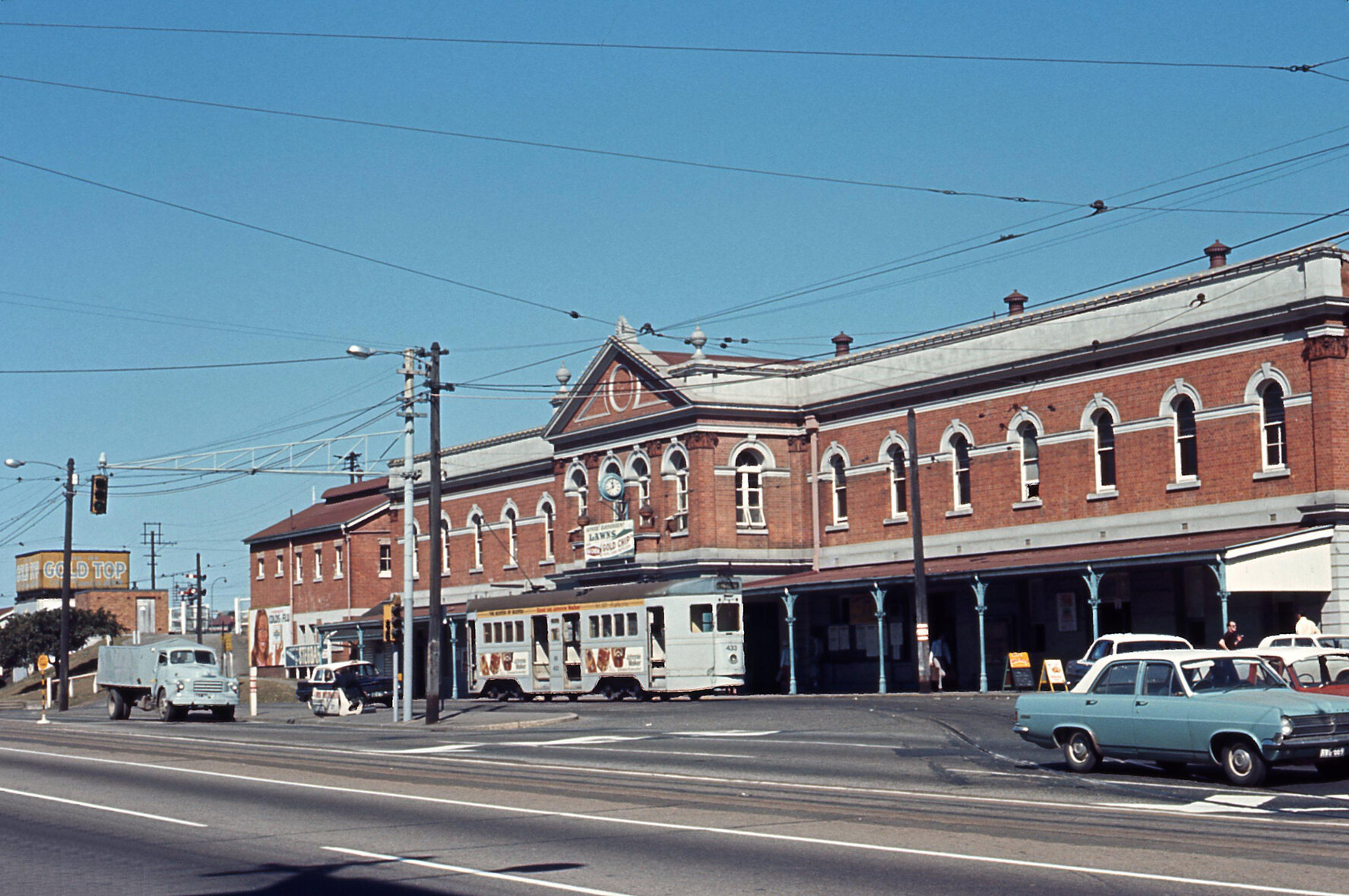 Tram No. 433 at South Brisbane Station - 1968