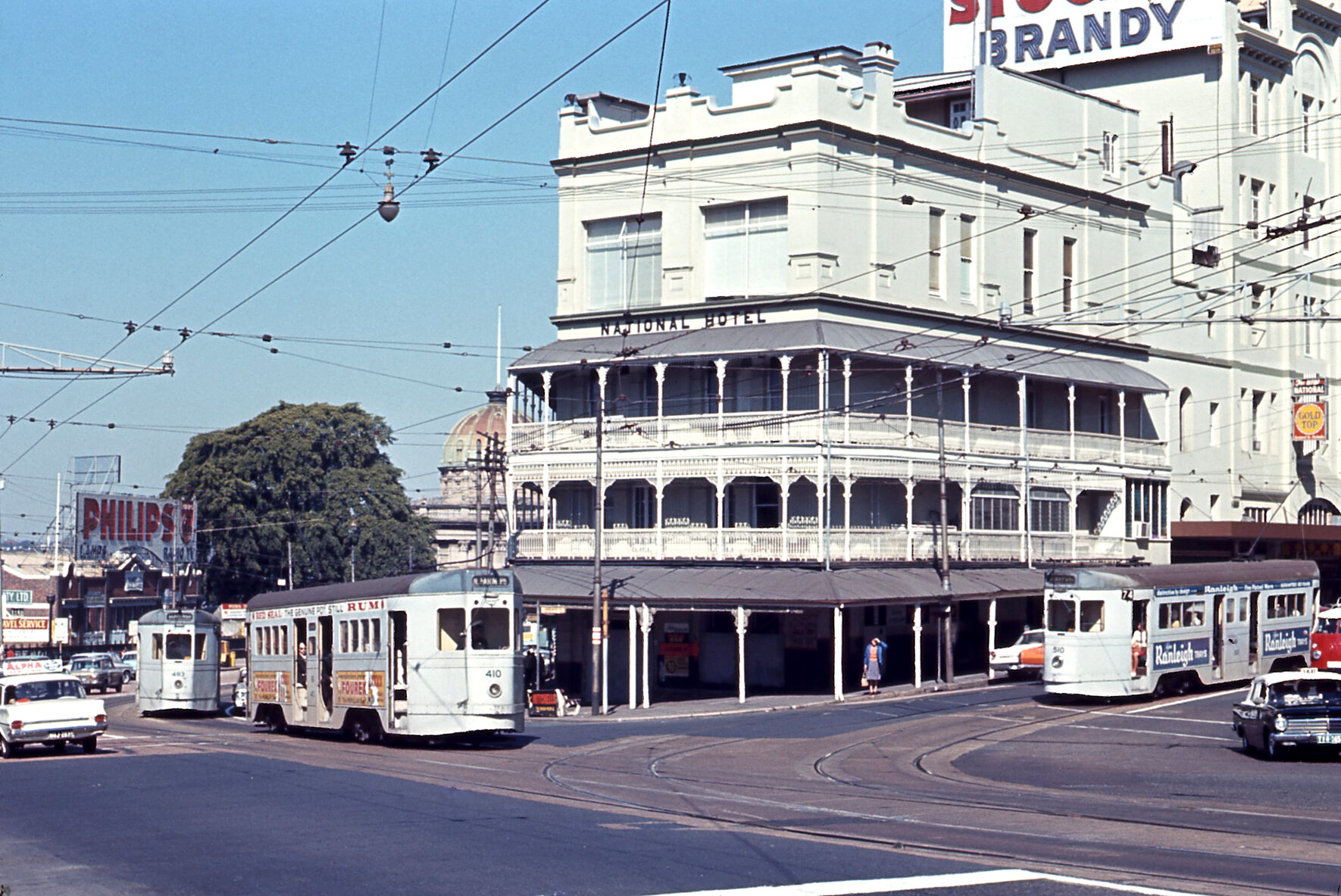 Tram 410 outside National Hotel and Customs House at corner of Adelaide Street and Queen Street - 1968