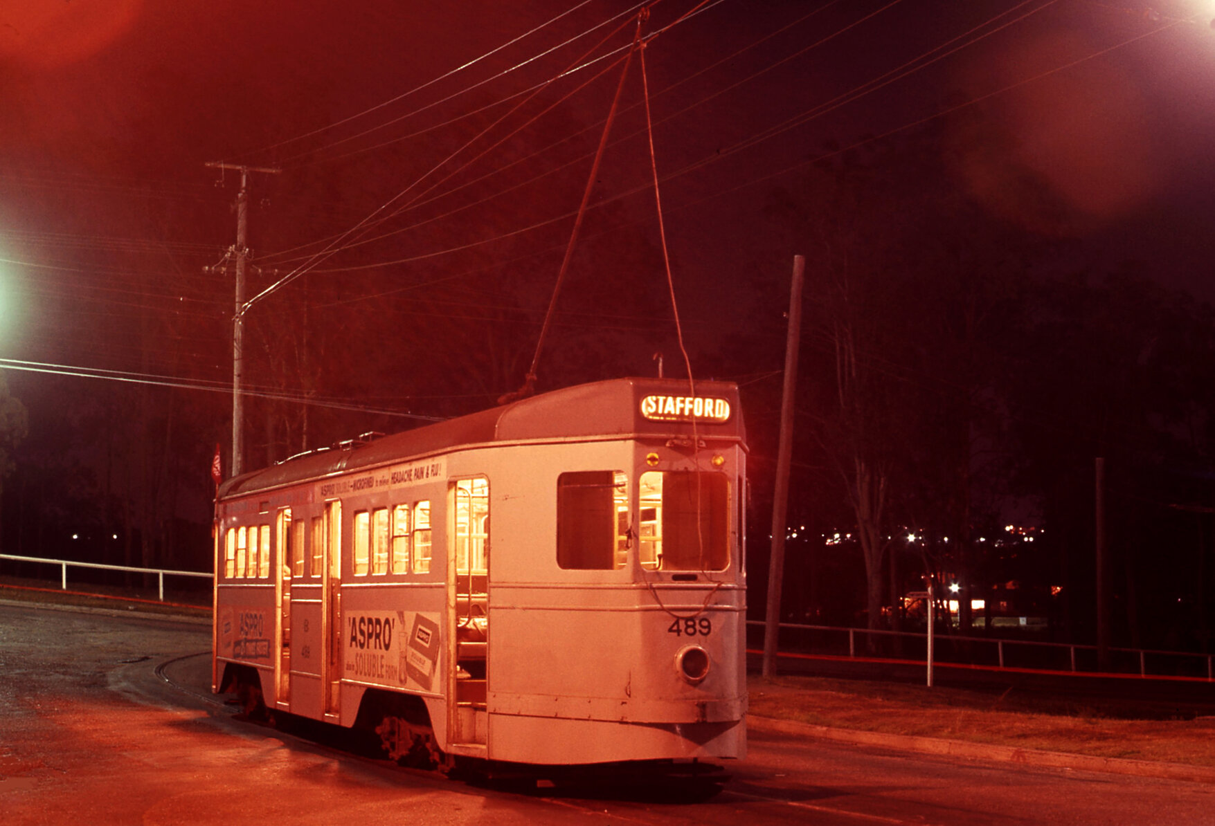 Tram No. 489 turning into Morgan Terrace, Bardon - 1968
