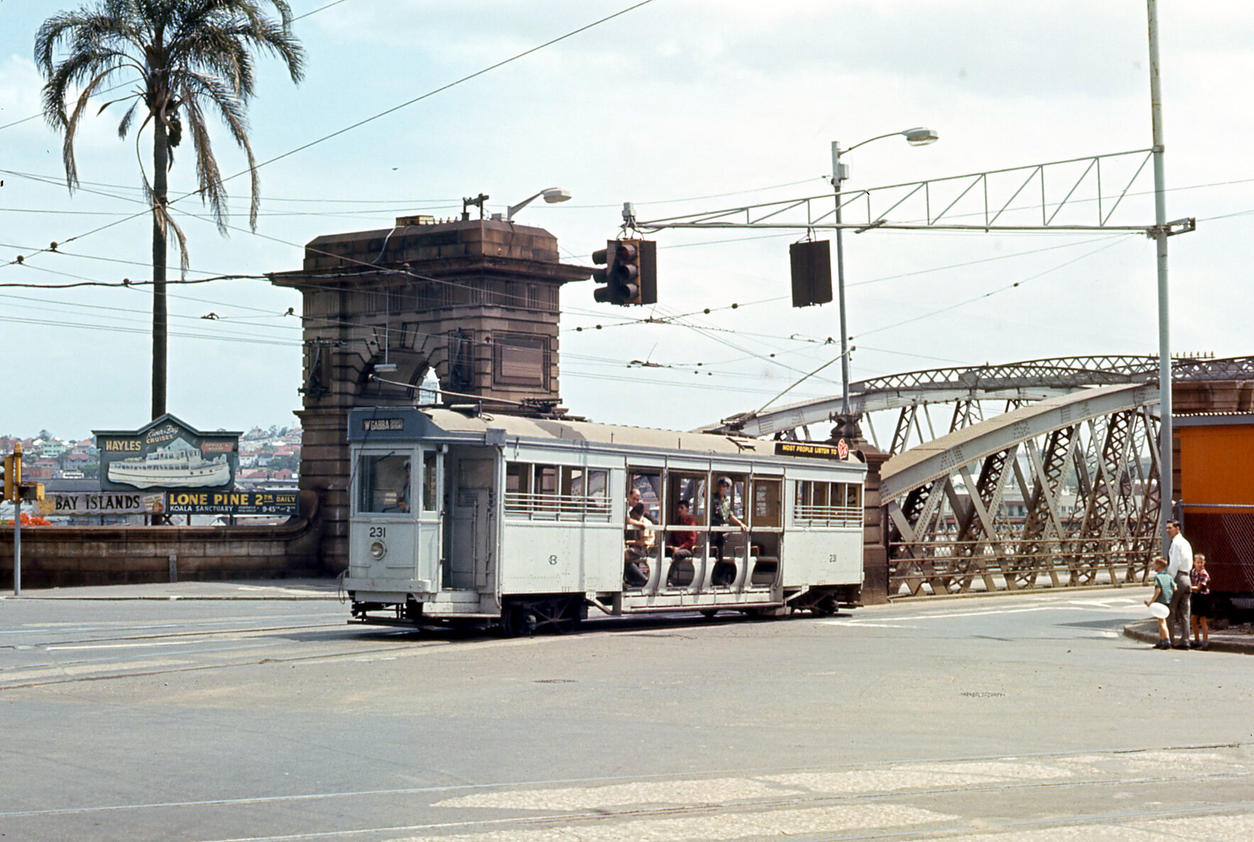 Tram 231 leaving Victoria Bridge for Queen Street - 1968