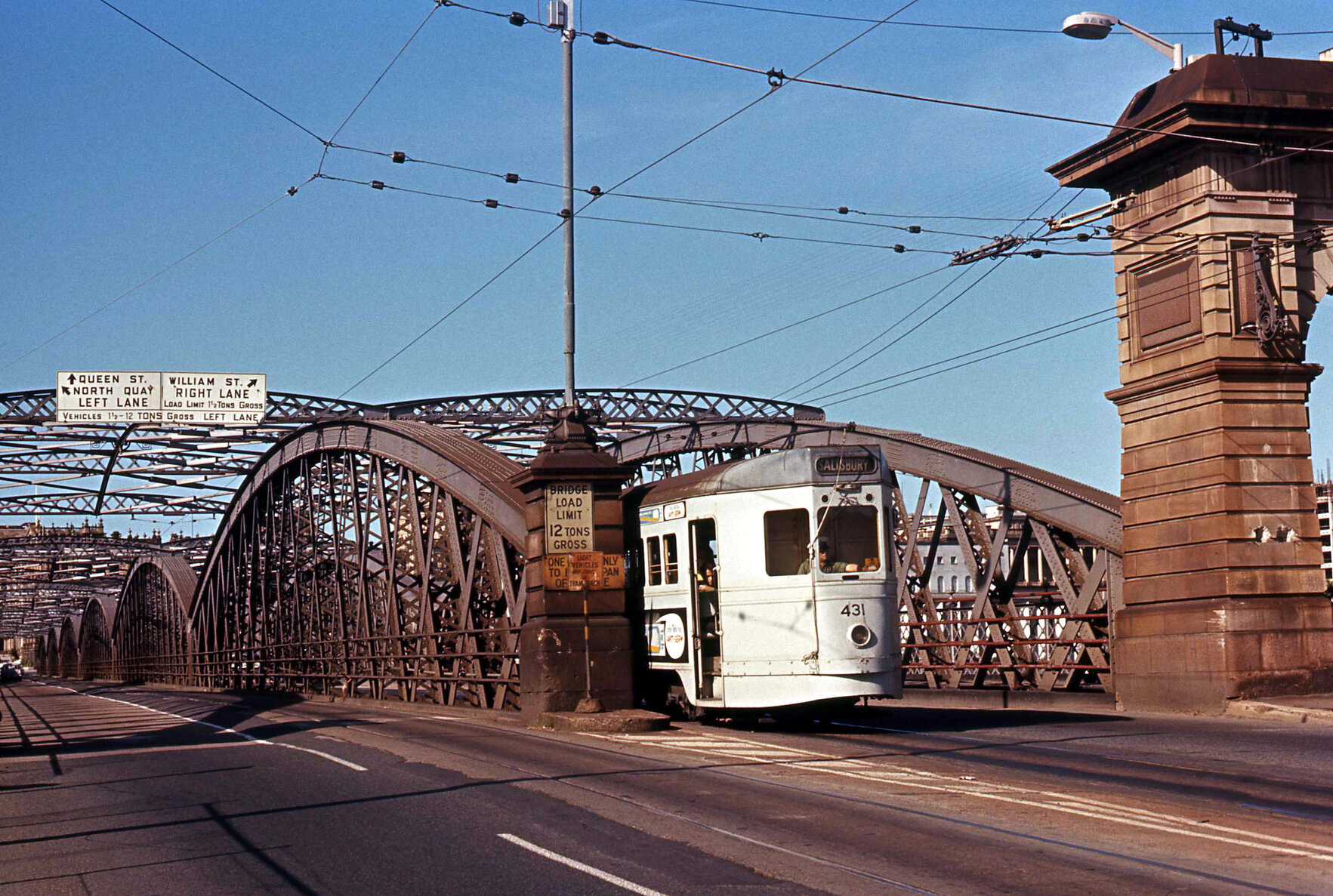 Tram No. 431 leaving Victoria Bridge, South Brisbane - 1969