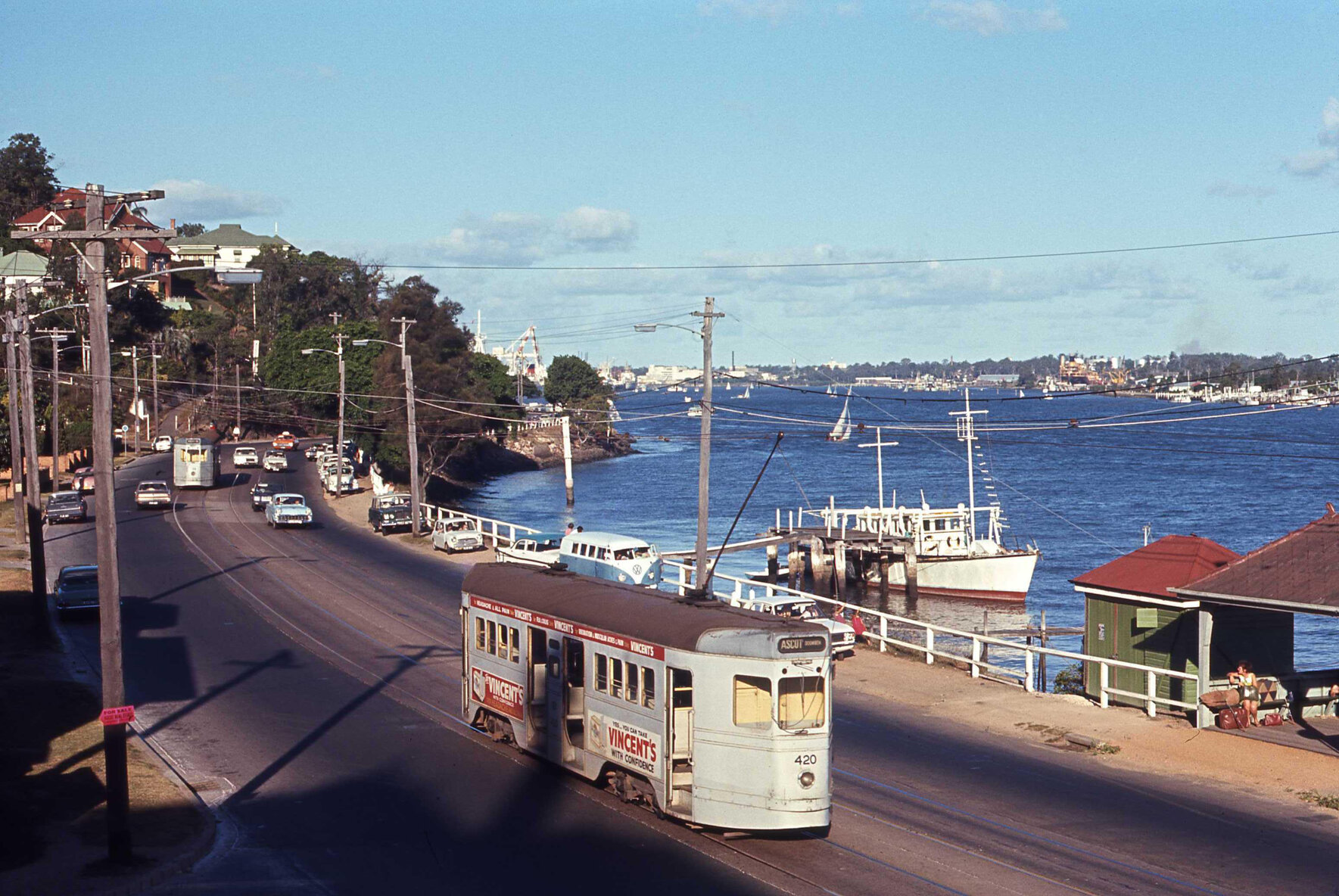 Tram No. 420 on Kingsford Smith Drive, Hamilton - 1969